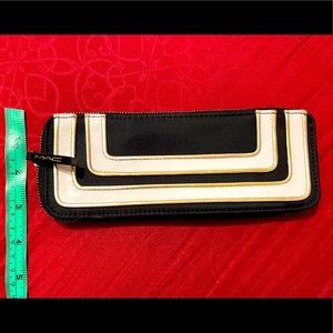 Mac beauty pouch